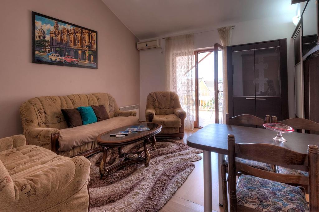 Wukovic Apartments Τίβατ Εξωτερικό φωτογραφία