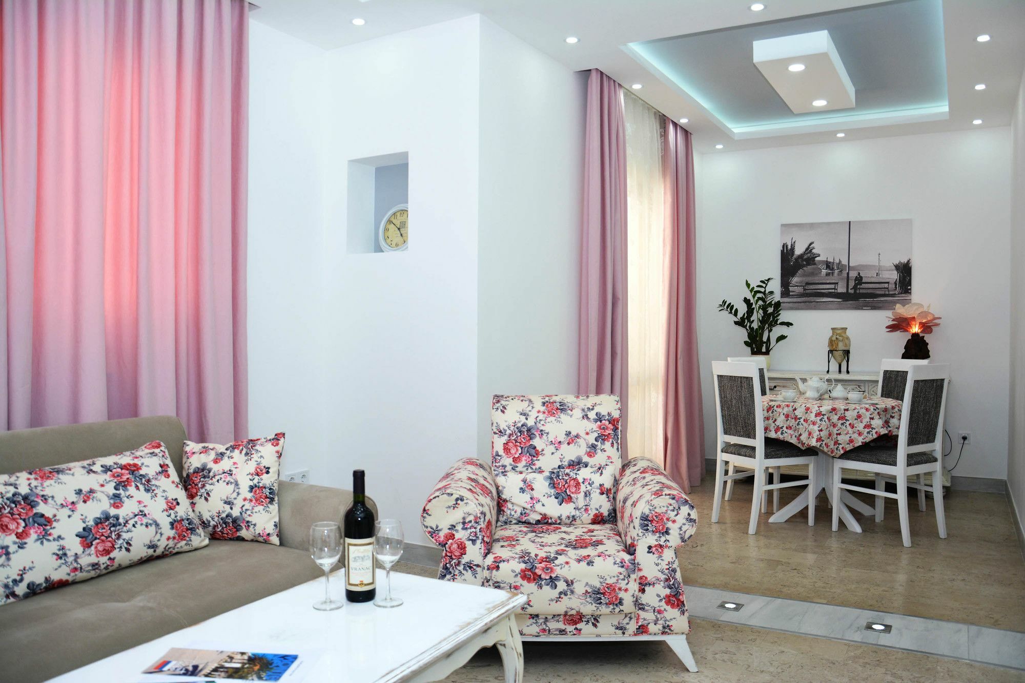 Wukovic Apartments Τίβατ Εξωτερικό φωτογραφία