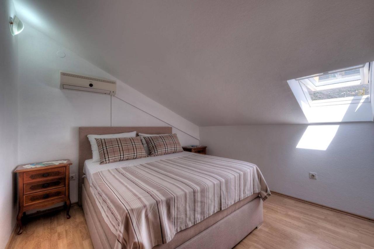 Wukovic Apartments Τίβατ Εξωτερικό φωτογραφία