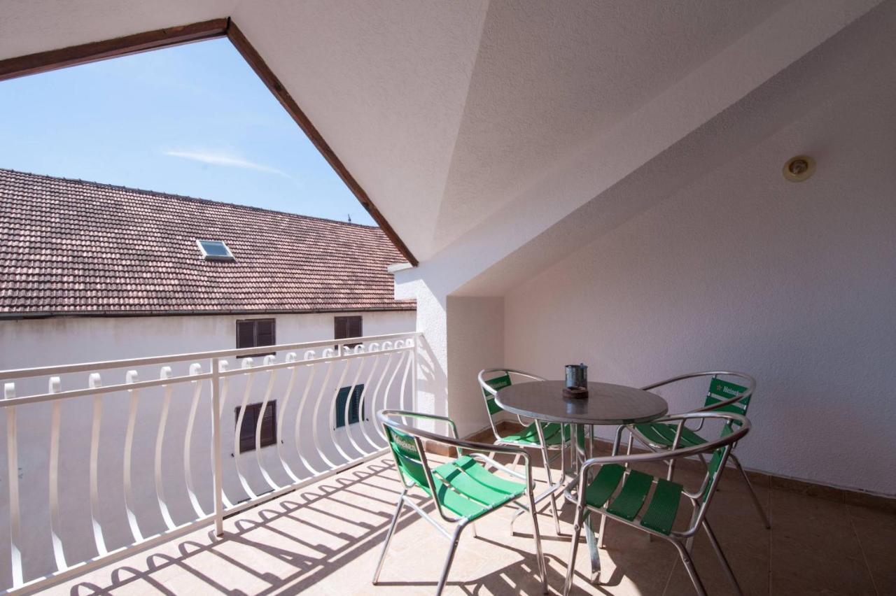 Wukovic Apartments Τίβατ Εξωτερικό φωτογραφία